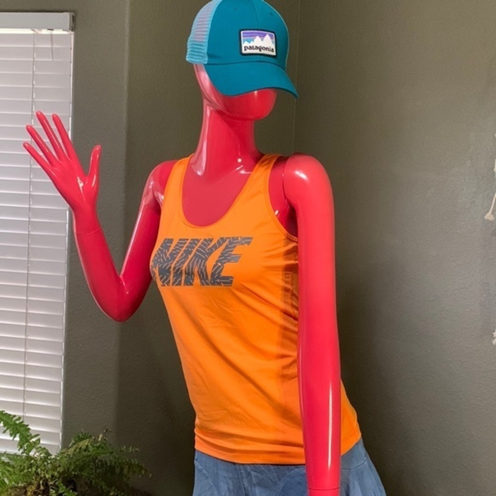 NIKE PRO
